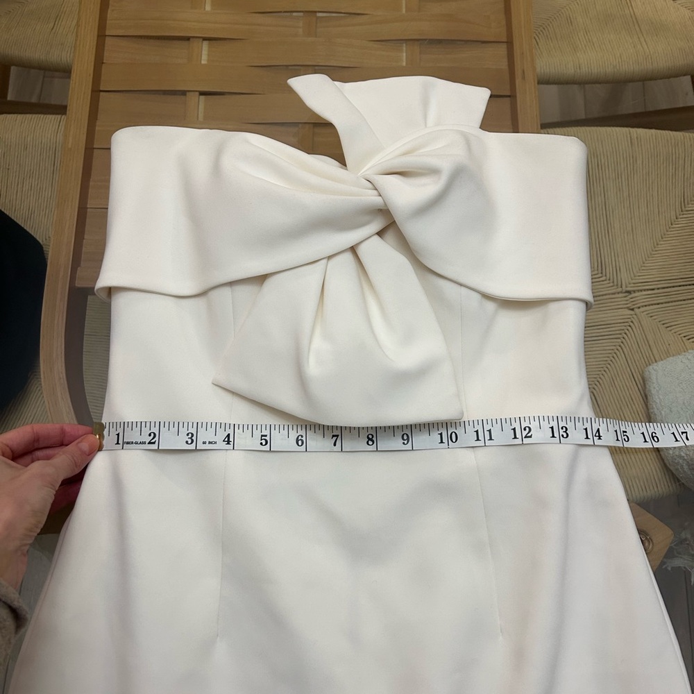 Lucian Matis Cream Bow Dress - Picture 10 of 11